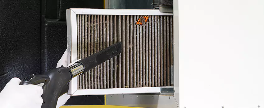 Clogged Air Duct Cleaning Process in Castaic, CA
